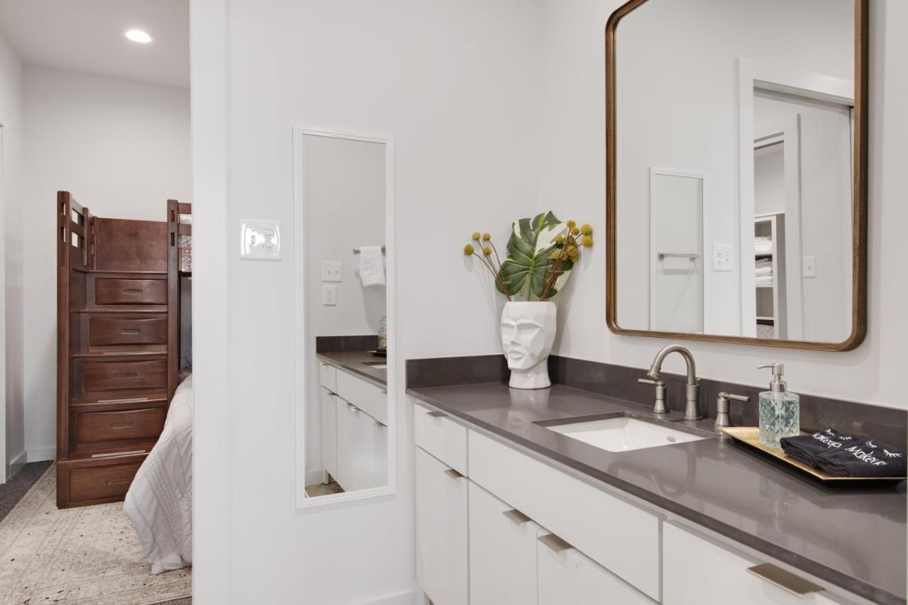 Appartamento The Cypress Flats Lafayette Esterno foto
